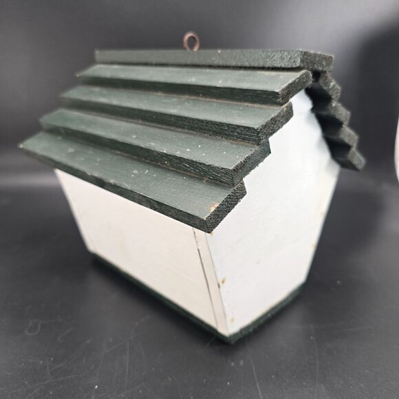 Vintage Rustic Green & White Wooden Birdhouse With Slanted Roof Folk Art CM2035 - Picture 6 of 10